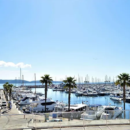 Apartment Calme T2 Avec Terrasse A - Fr-1-226b-2